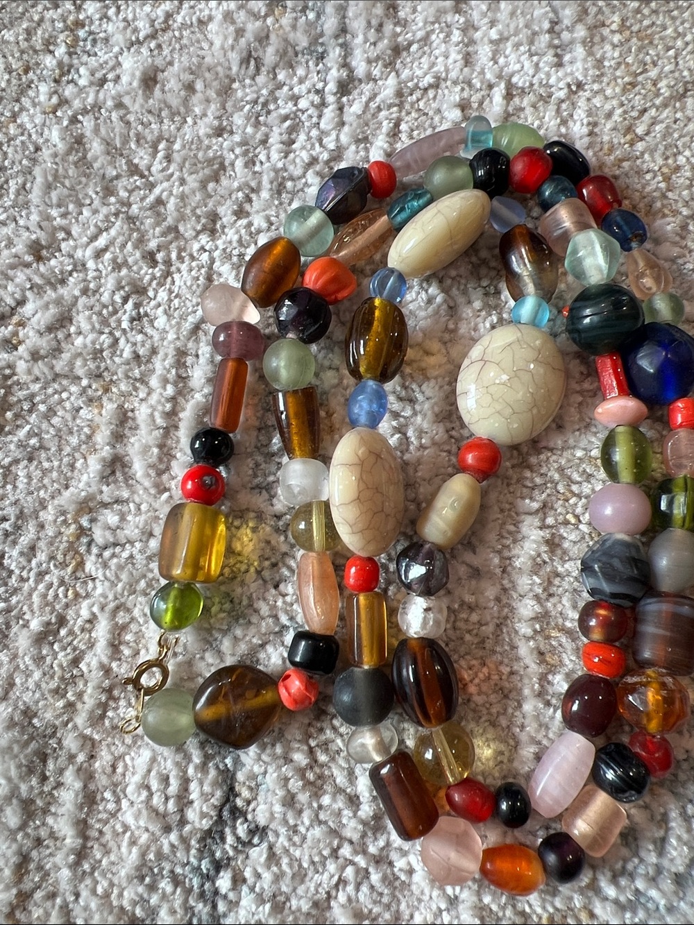 Multicolor Beaded Necklace with Cream Accent Beads trade beads z91